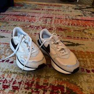 Women’s Nike Sneakers